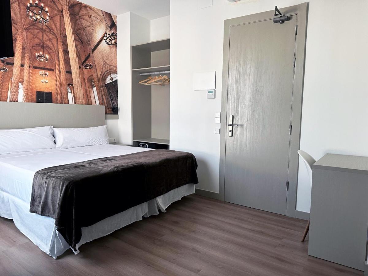 Hotel Bestprice Valencia Ngoại thất bức ảnh