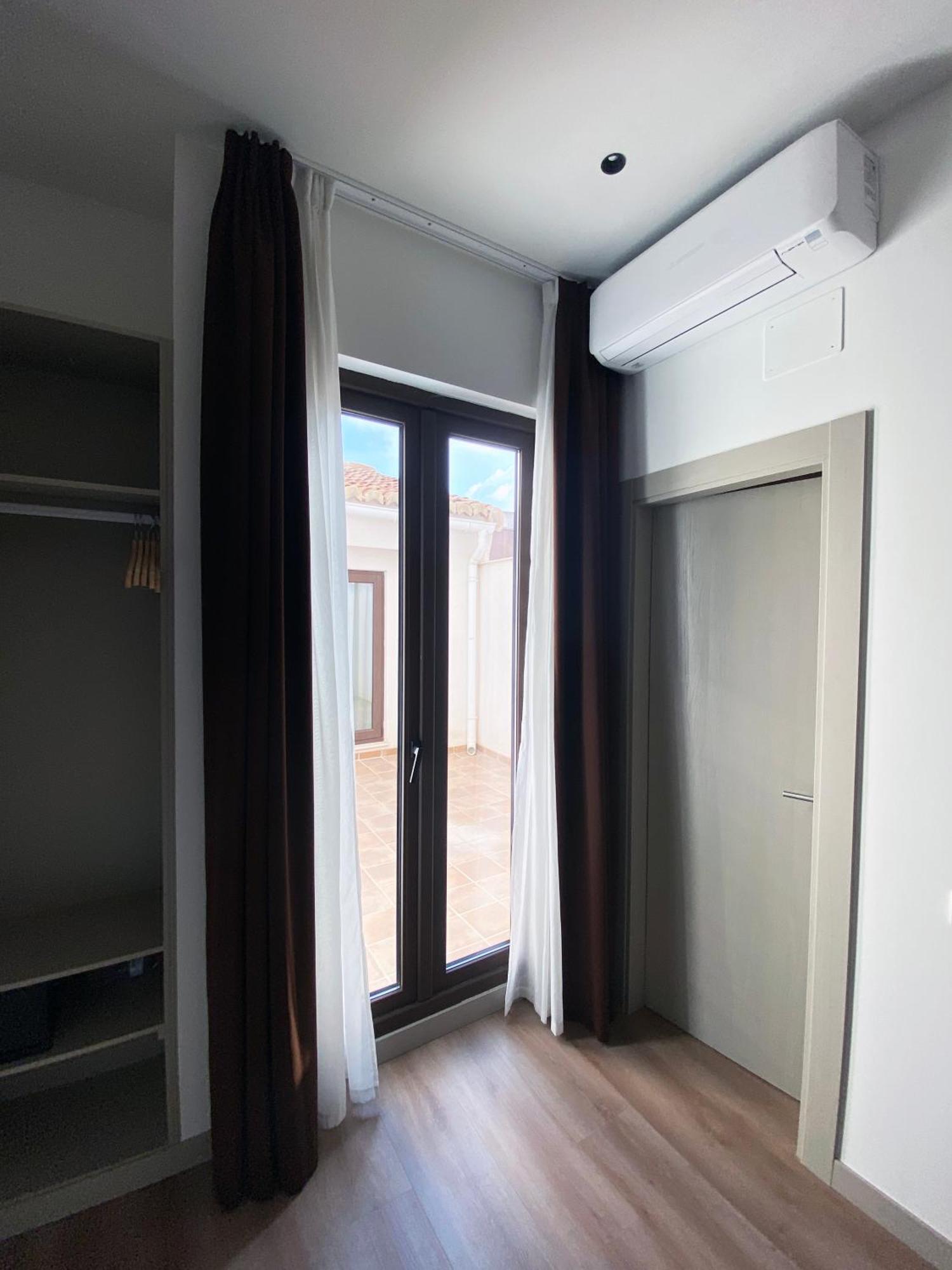 Hotel Bestprice Valencia Ngoại thất bức ảnh